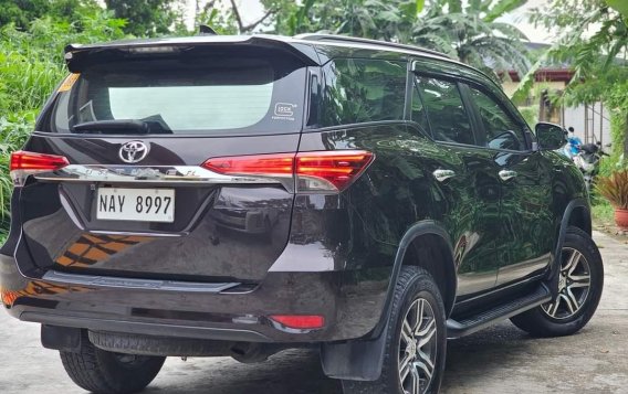 Sell White 2018 Toyota Fortuner in Manila-3