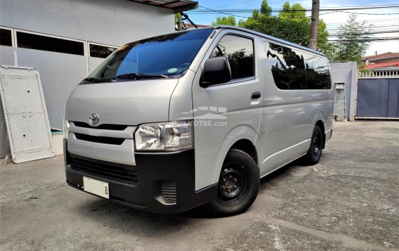 2017 Toyota Hiace  Commuter 3.0 M/T in Parañaque, Metro Manila
