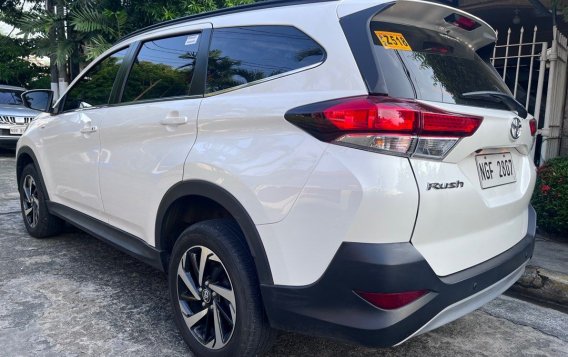 Selling White Toyota Rush 2019 in Pasig-7