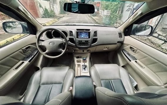 White Toyota Fortuner 2008 for sale in Automatic-1