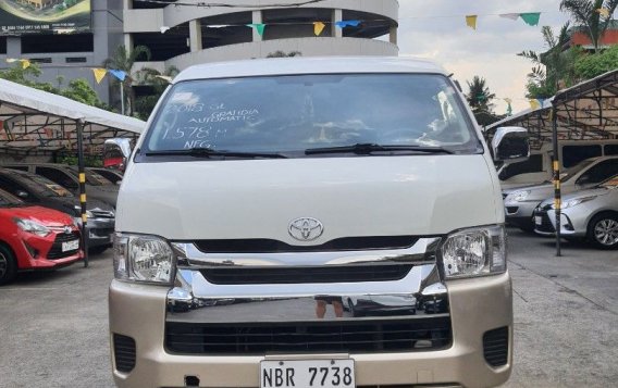Selling White Toyota Hiace 2018 in Marikina