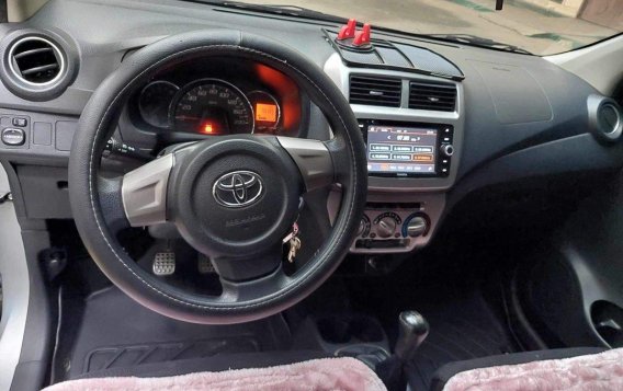 Sell White 2016 Toyota Wigo in Malabon-6