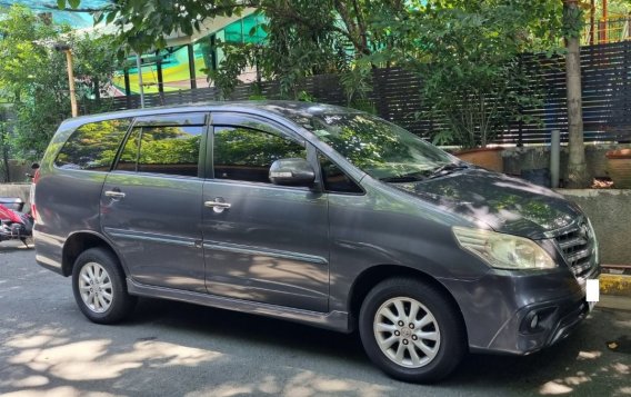 Sell White 2015 Toyota Innova in Quezon City-3
