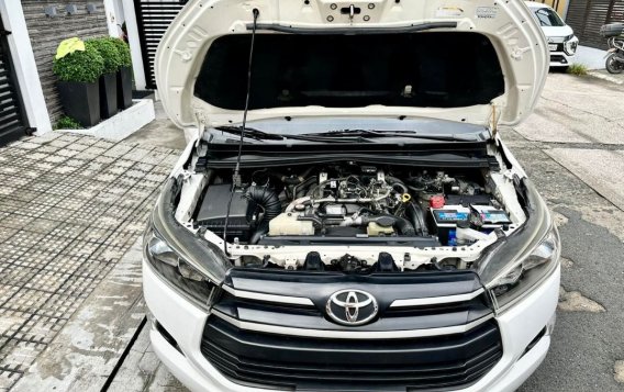 White Toyota Innova 2017 for sale in Pasig-9