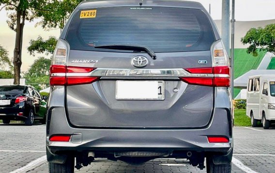 Sell White 2019 Toyota Avanza in Makati-4