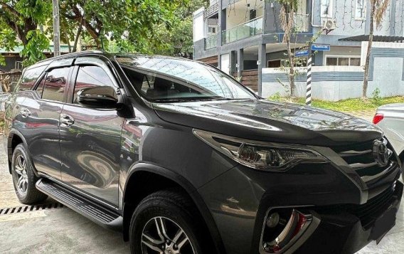 White Toyota Fortuner 2018 for sale in Muntinlupa-3