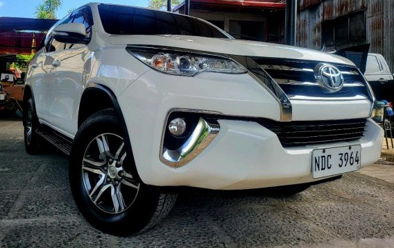 White Toyota Fortuner 2017 for sale in Cainta-1