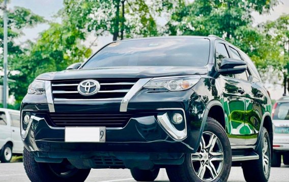 Sell White 2017 Toyota Fortuner in Makati-2