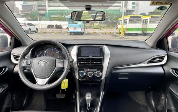 Selling White Toyota Vios 2019 in Makati-5