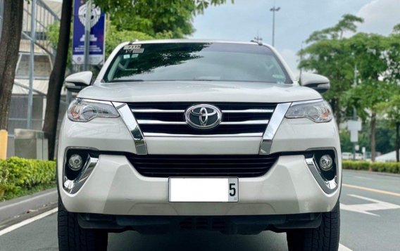 White Toyota Fortuner 2016 for sale in Makati-1