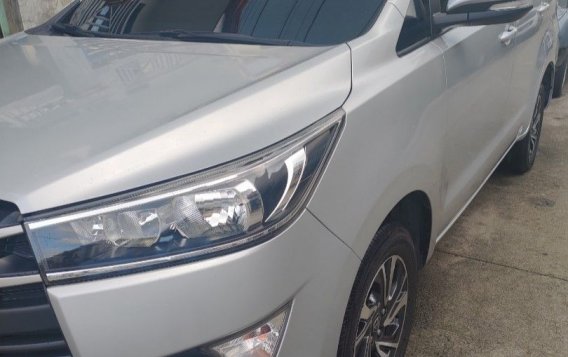 White Toyota Innova 2016 for sale in Manila-7
