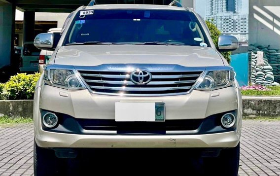 White Toyota Fortuner 2012 for sale in Automatic