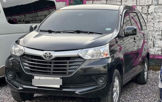 White Toyota Avanza 2018 for sale in Automatic