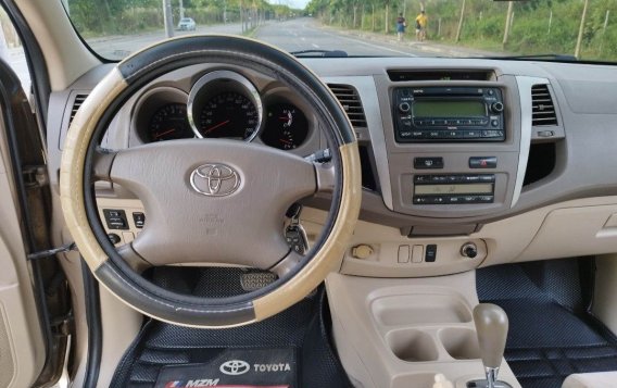 Selling Yellow Toyota Fortuner 2006 in General Trias-6