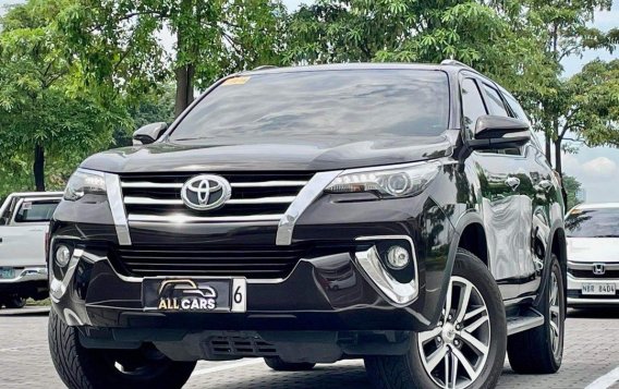 Sell White 2017 Toyota Fortuner in Makati