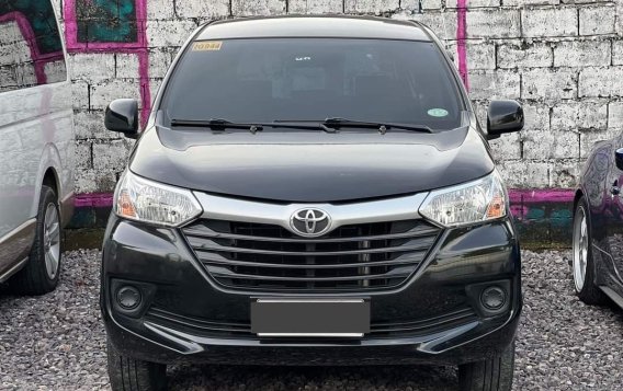 White Toyota Avanza 2018 for sale in Automatic-1