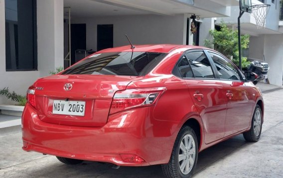 Selling White Toyota Vios 2018 in Quezon City-1