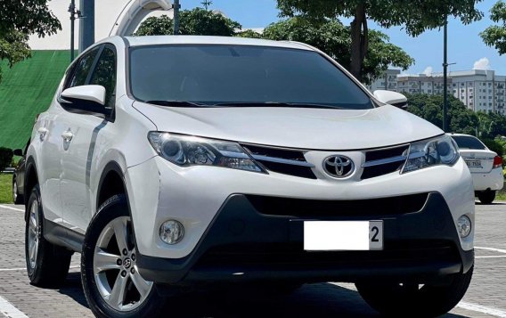 Sell White 2015 Toyota Rav4 in Makati-2