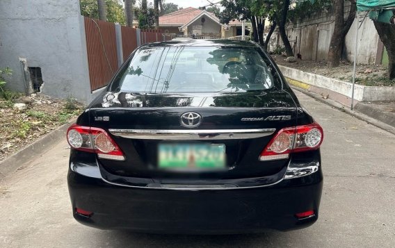 Selling White Toyota Corolla altis 2011 in Angeles-5