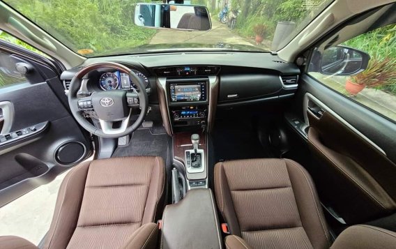 Sell White 2018 Toyota Fortuner in Manila-5