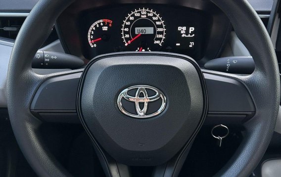 White Toyota Corolla altis 2023 for sale in Automatic-4