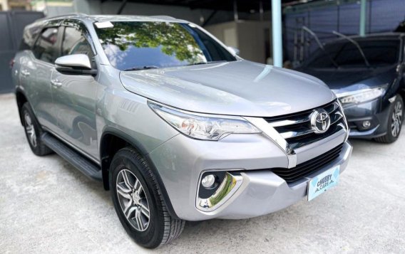 Silver Toyota Fortuner 2018 for sale in Automatic-3