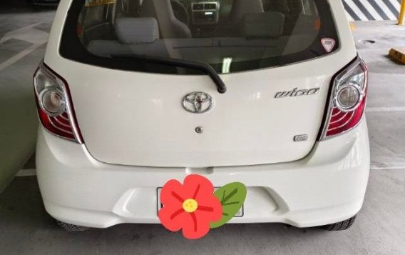 Selling White Toyota Wigo 2017 in Cebu City-1