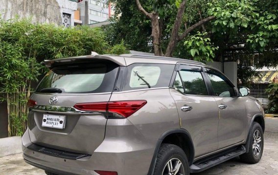 White Toyota Fortuner 2016 for sale in Pasig-4