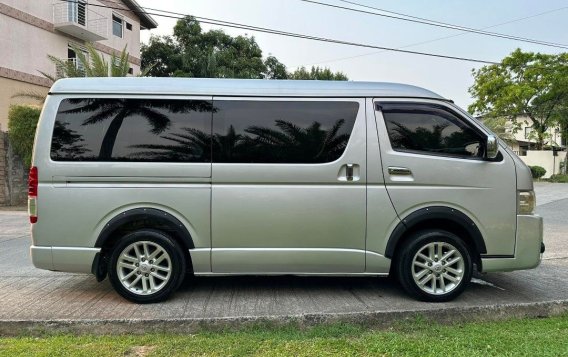 Sell White 2020 Toyota Hiace in Pasig-8