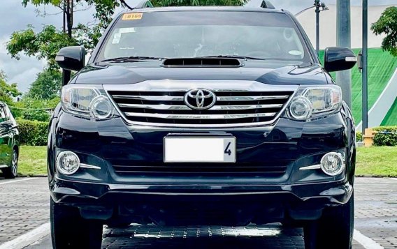 White Toyota Fortuner 2015 for sale in Makati