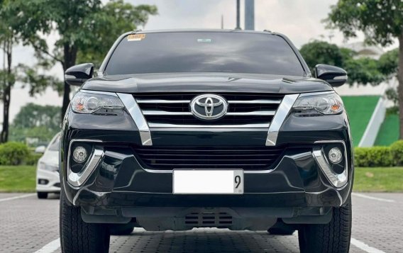 Sell White 2017 Toyota Fortuner in Makati-1