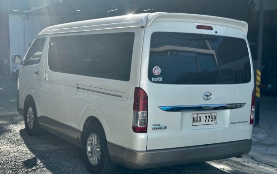 Sell White 2018 Toyota Hiace Super Grandia in Quezon City-3