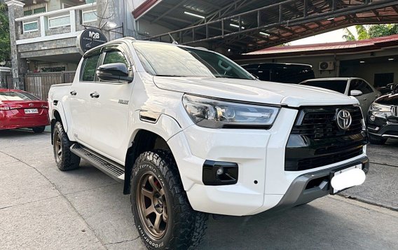 Sell White 2019 Toyota Hilux in Bacoor-1