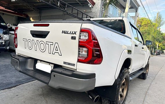 Sell White 2019 Toyota Hilux in Bacoor-5