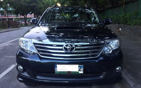 White Toyota Fortuner 2013 for sale in Automatic