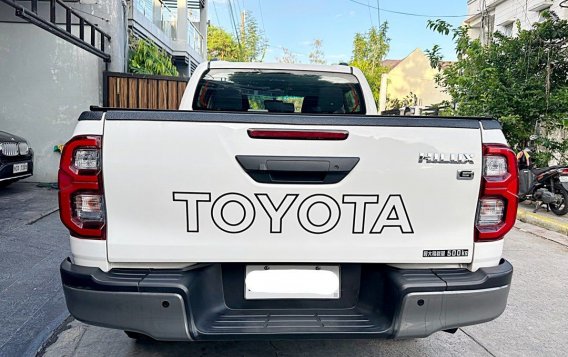 Sell White 2019 Toyota Hilux in Bacoor-4