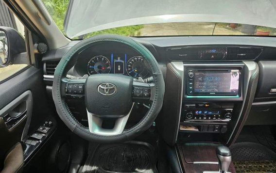 White Toyota Fortuner 2019 for sale in Automatic-4