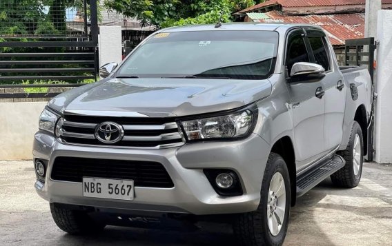 White Toyota Hilux 2019 for sale in Manila