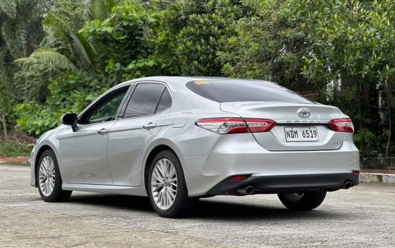 Sell White 2020 Toyota Camry in Quezon City-4