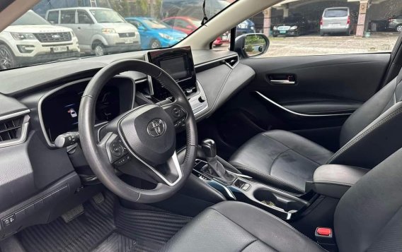 Selling White Toyota Altis 2021 in Manila-7