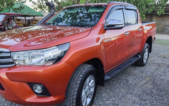 White Toyota Hilux 2019 for sale in Manual-3