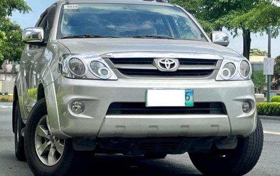 White Toyota Fortuner 2008 for sale in Automatic