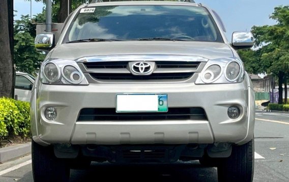 White Toyota Fortuner 2008 for sale in Automatic-1