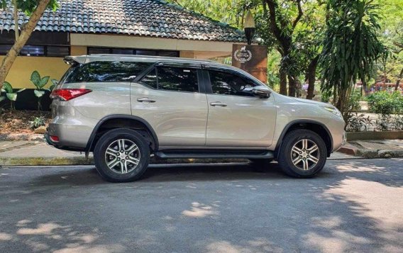 Bronze Toyota Fortuner 2019 for sale in Automatic-4