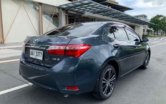 Sell White 2015 Toyota Altis in Pasig-4