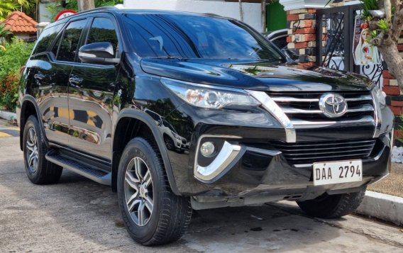 White Toyota Fortuner 2017 for sale in Automatic-2