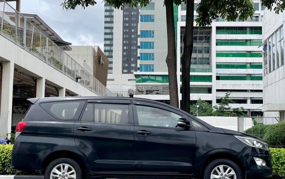 2017 Toyota Innova  2.8 E Diesel AT in Makati, Metro Manila-9