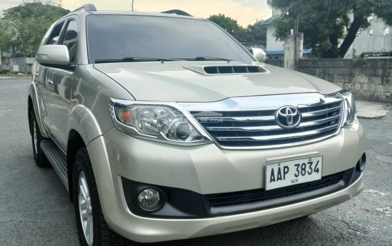 2014 Toyota Fortuner  2.4 G Diesel 4x2 AT in Quezon City, Metro Manila