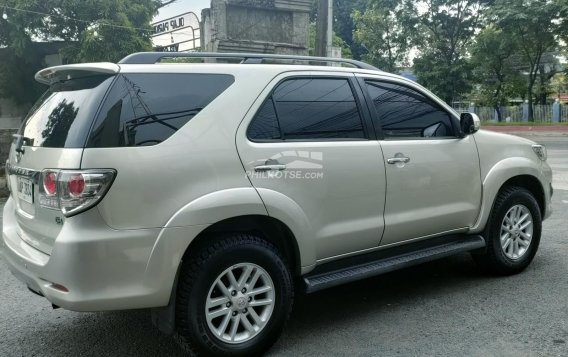2014 Toyota Fortuner  2.4 G Diesel 4x2 AT in Quezon City, Metro Manila-5