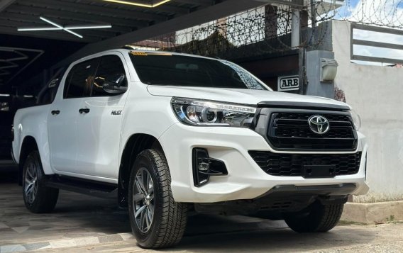 Sell White 2020 Toyota Hilux in Santiago